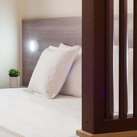 Blubay Suites By St Hotels Gzira Exterior foto